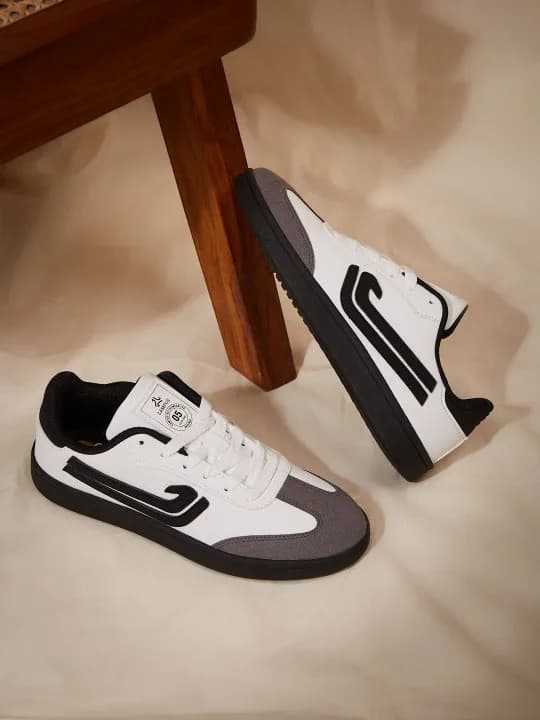 Women PU Sneakers