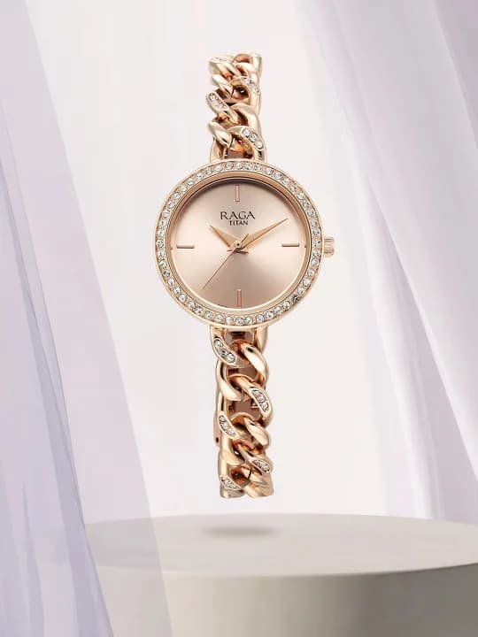 Showstopper Quartz Analog With Rose Gold Dial Watch For Women